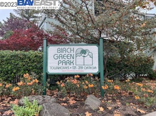 153 Ortega Ave, Mountain View, CA 94040-1439