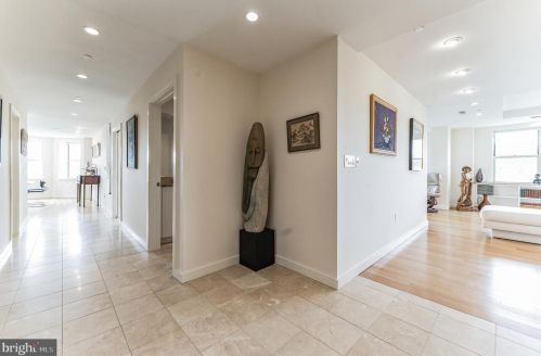 2219 Windrow Dr, Princeton, NJ 08540-5021