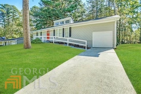 2466 Fairway Cir, Atlanta GA  30331-7108 exterior