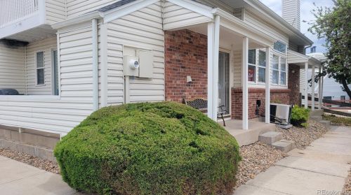 17112 Frd Dr, Denver CO 80017-3204 exterior