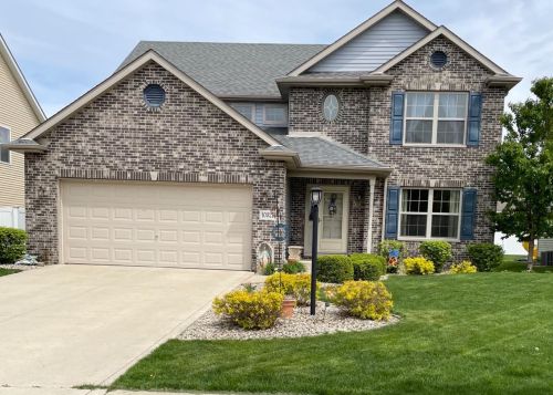 10327 Nicklaus St, Crown Point, IN 46307-7671