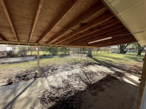 1207 Johnson St, Fort Worth TX  76126-3614 exterior