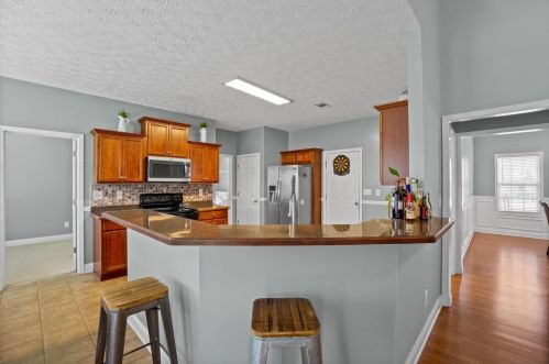 249 Hedgewood Dr, Hampton, GA 30228-4823