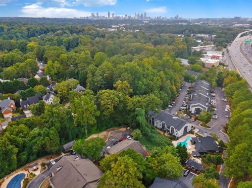 1538 Chantilly Dr, Atlanta GA  30324-3286 exterior
