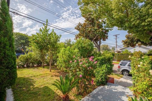 341 Chevy Chase Dr, Glendale CA  91205-4440 exterior