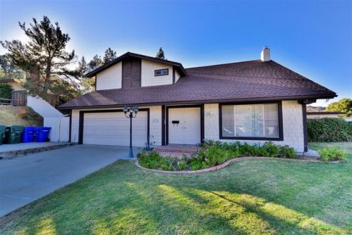 8736 Via Diego Ct, Lakeside, CA 92040-5044
