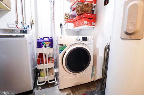 2910 Lisage Way, Silver Spring MD 20904-6705 exterior