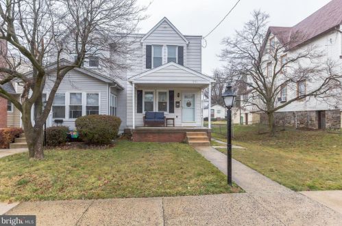 551 Delaware Ave, Norwood, PA 19074-1107