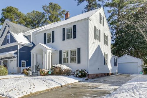 6112 Rolfe Ave, Norfolk, VA 23508-1026