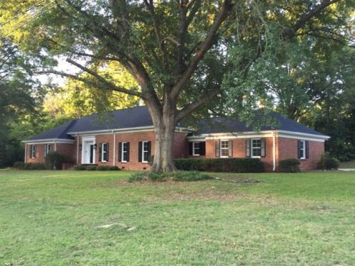 121 Ridgewood Cir, Greenwood, SC 29649-2039