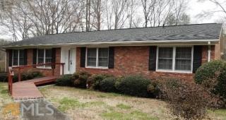 91 Green Valley Dr, Toccoa, GA 30577-8315