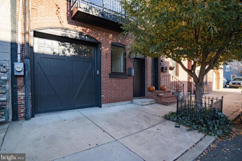 2145 Firth St, Philadelphia PA  19125-1706 exterior