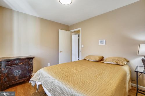 12704 Hammonton Rd, Silver Spring MD 20904-3563 exterior