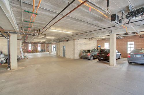 2750 Cedar Ave, Minneapolis MN  55407-1237 exterior