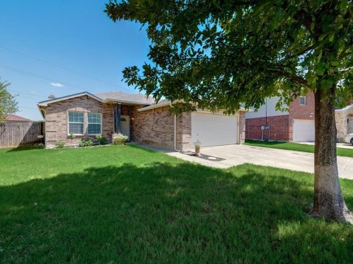 944 Mosaic Dr, Fort Worth, TX 76179-7380