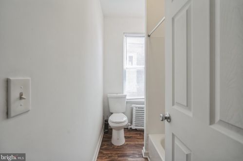 760 43rd St, Philadelphia PA  19104-1464 exterior