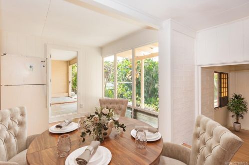 3430 Kaohinani Dr, Honolulu HI  96817-1022 exterior