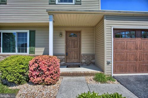 5126 Erie Rd, Harrisburg, PA 17111-5628