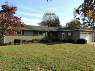 3305 Courtney Rd, Portsmouth, VA 23703-4009