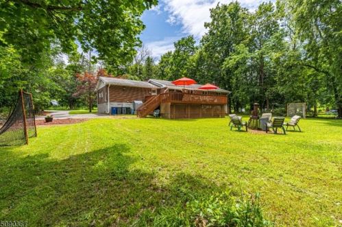38 Towpath Rd, Parsippany, NJ 07834-2930