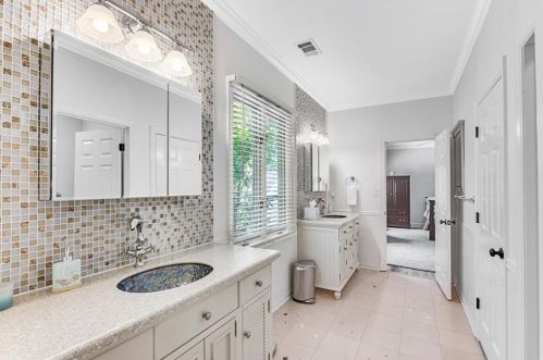 5485 Errol Pl, Atlanta GA  30327-4871 exterior