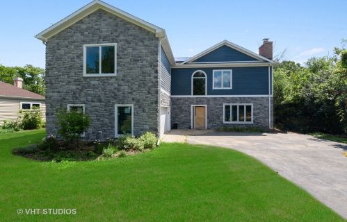 157 Barberry Rd, Highland Park, IL 60035-4419