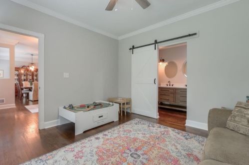 430 Lost Forest Ct, Atlanta GA  30328-2101 exterior