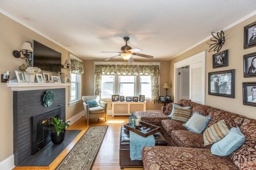 20 Kilburn Ave, Lincoln, RI 02865-2146