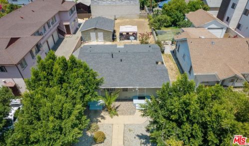 559 Oak St, Glendale, CA 91204-1115