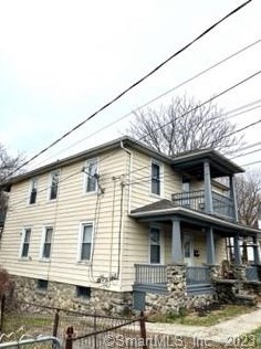 43 Shelley St, Waterbury, CT 06705-1128
