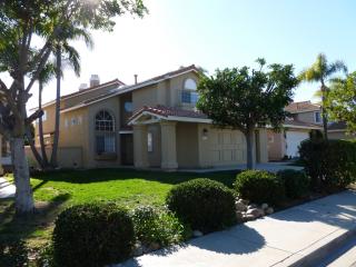 3271 San Tomas Dr, Oceanside, CA 92056-3246