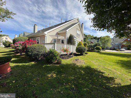 186 La Costa Dr, Blenheim, NJ 08012-5584