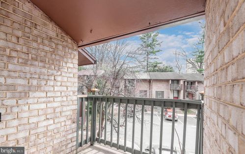 9233 Three Oaks Dr, Silver Spring MD 20901-3372 exterior