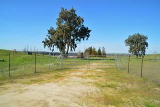 12685 Willow Ave, Clovis, CA