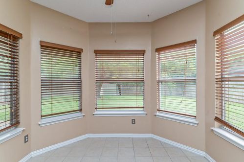 8113 Hulen Park Cir, Fort Worth TX  76123-1353 exterior