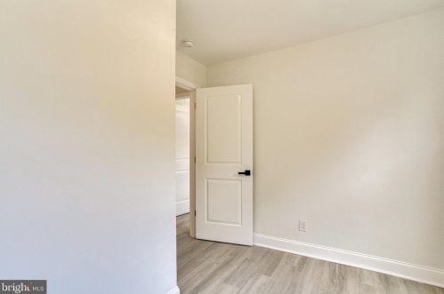 118 Fleetwood Ter, Silver Spring MD  20910-5511 exterior