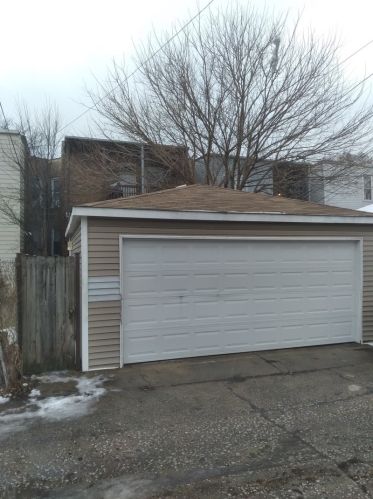 7237 Champlain Ave, Chicago IL  60619-1219 exterior
