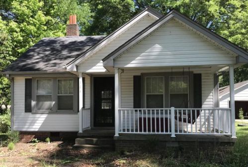 304 Gilmore St, Senatobia, MS 38668-2501