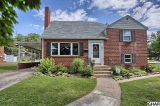 3838 Montour St, Harrisburg PA  17111-2060 exterior