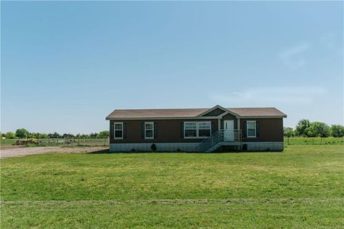 767 Wortham Rd, Whitewright, TX 75491-6069