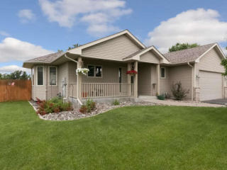 841 160th Ln, Anoka, MN 55304-2674