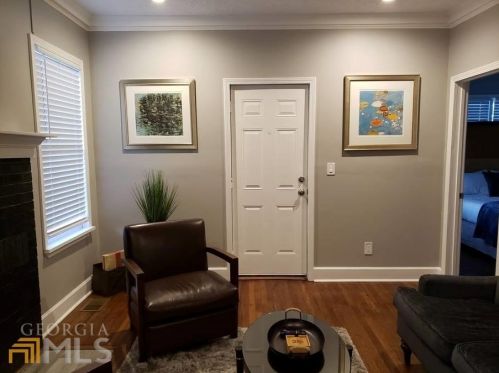142 Laurel Ave, Atlanta GA  30314-2253 exterior