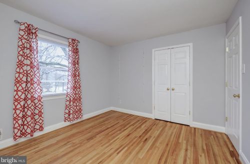 6401 Whippany Way, Springfield VA  22015-3428 exterior