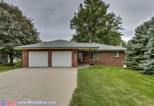 321 4th St, Valparaiso, NE 68065-5450