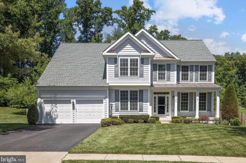 19308 Bothwell Ct, Triangle VA  22172-2341 exterior