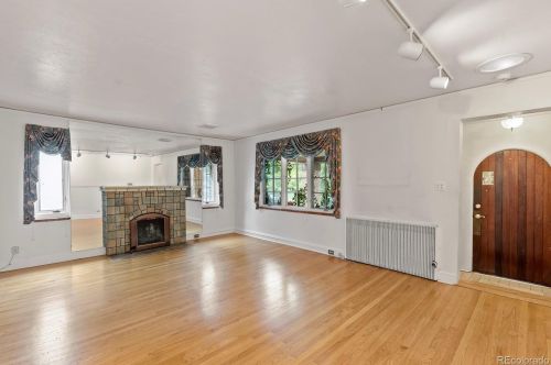 1752 Krameria St, Denver CO  80220-1555 exterior