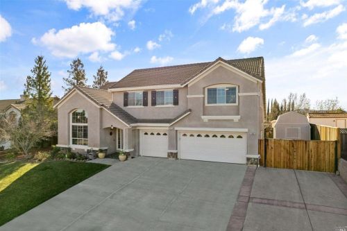 324 Old Rocky Cir, Vacaville, CA 95688-9123