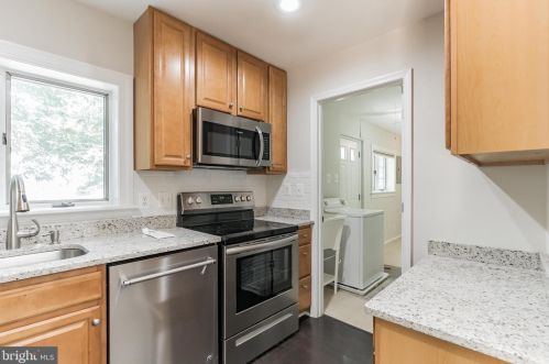 7425 Hastings St, Springfield VA  22150-4109 exterior