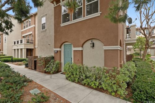 11321 Antonio, Stanton, CA 90680-3377