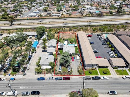 1424 Oakdale Ave, El Cajon, CA 92021-8627